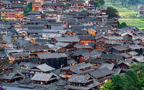 六盘水6种常见的外墙仿石漆施工工艺！